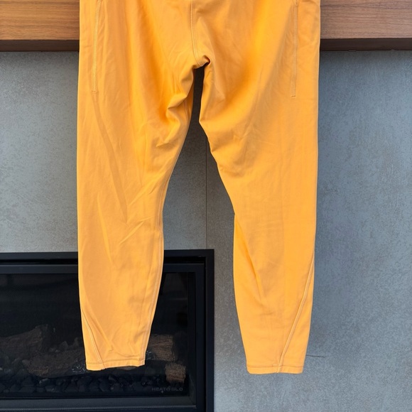 Lululemon Align High-Rise in Mango Dream 25’ Size 10 - Picture 10 of 11